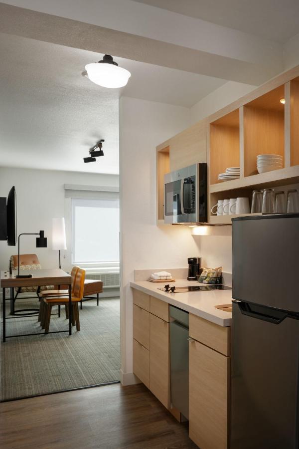 Towneplace Suites By Marriott Denver North 손튼 외부 사진