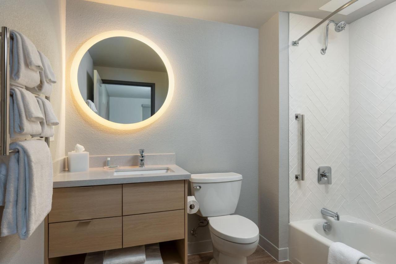 Towneplace Suites By Marriott Denver North 손튼 외부 사진
